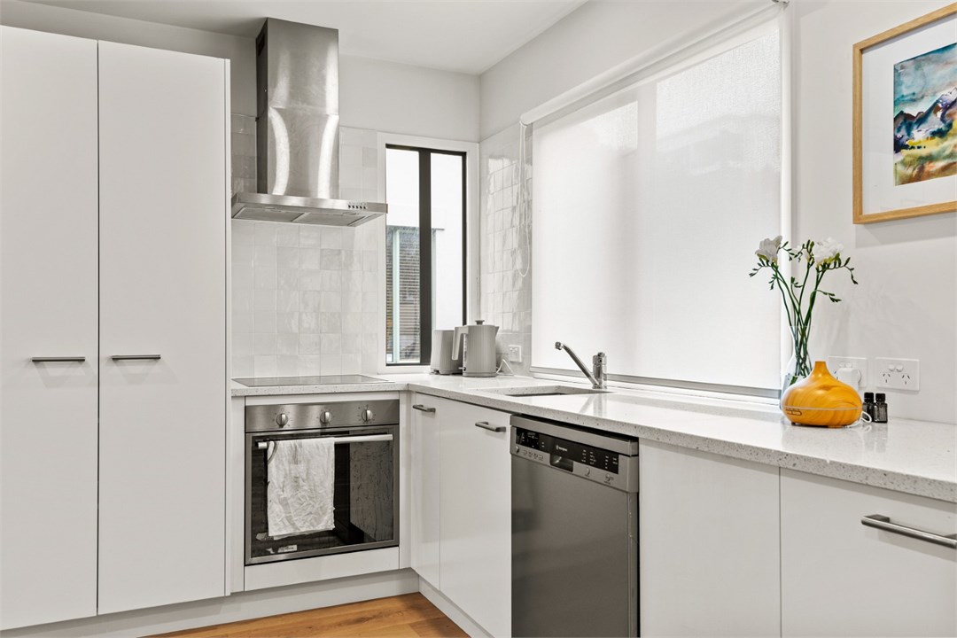 Fully equipped Kitchen area