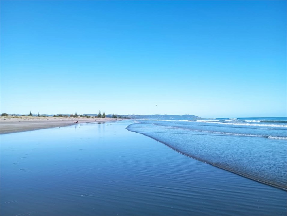 Minutes walk to the beach