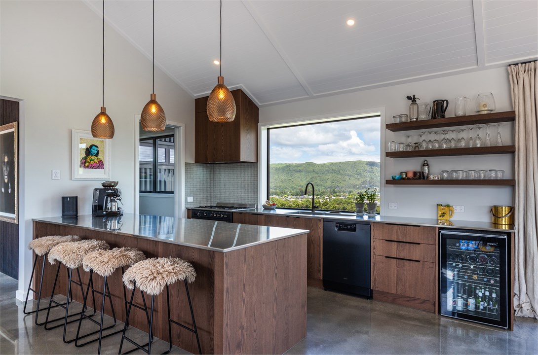 Kitchen and bar area