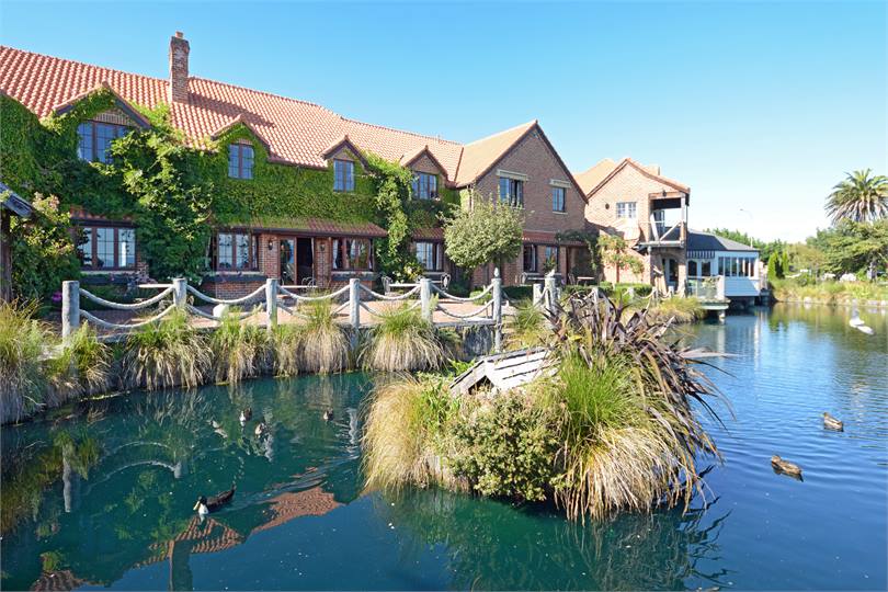 Monaco Resort - Home to Compass Cottage