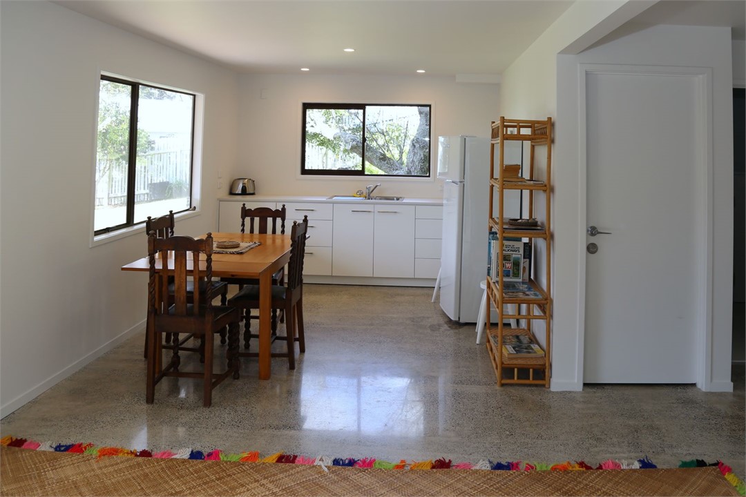Downstairs kitchenette and dining area
