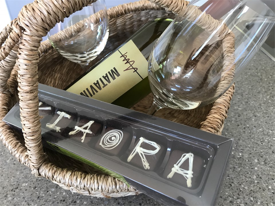 Radcliffe Cottage at Waitapu Farms Wellsford Cottage for rent