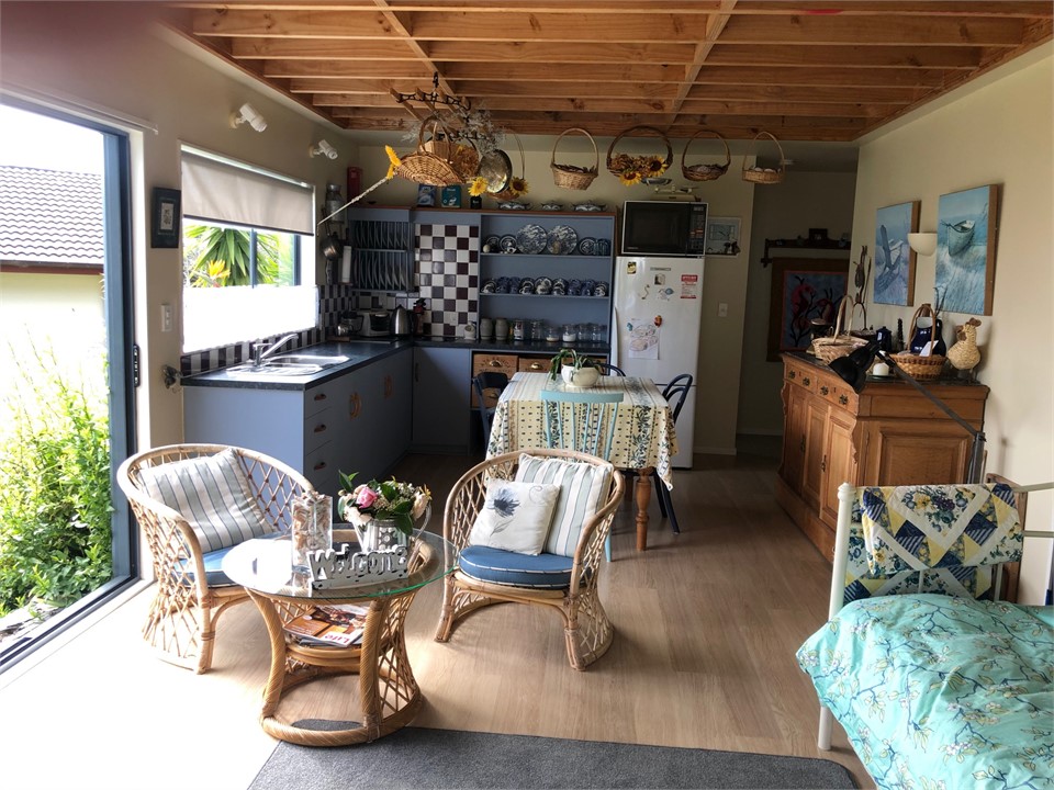 Seahorse Suite Living Area.