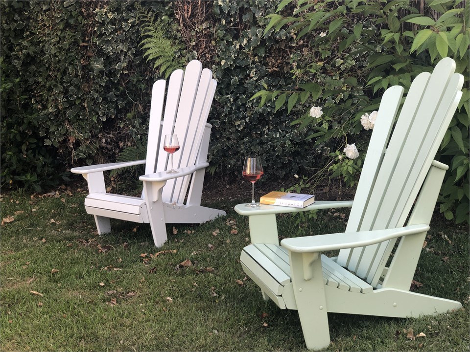 Quiet spot in fully fenced back garden