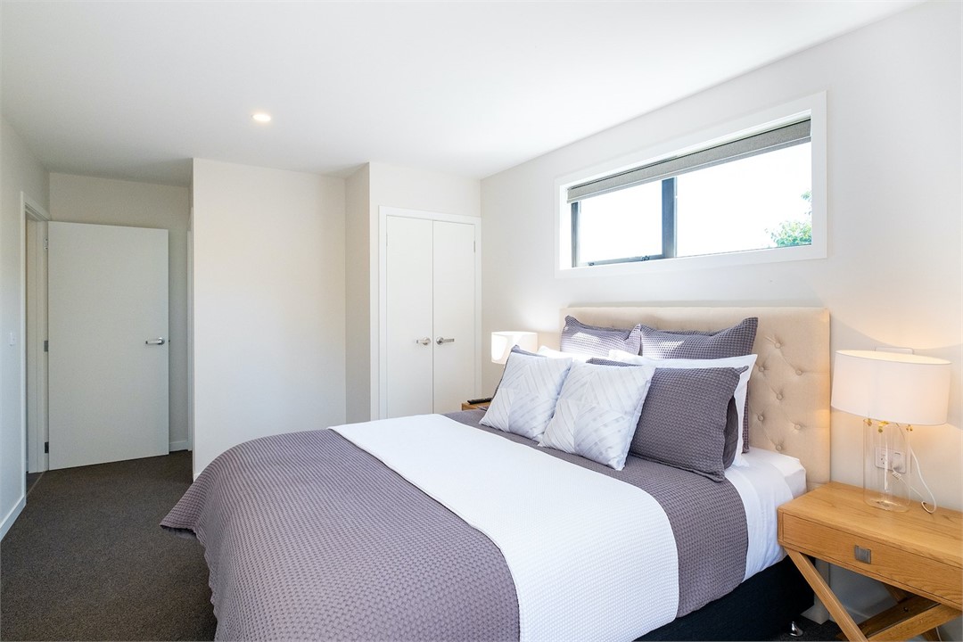 Pohutukawa Master Bedroom