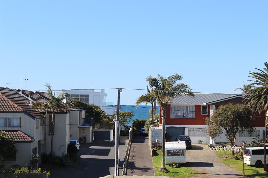 View from deck to Omanu beach