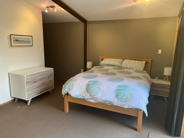 Main Bedroom, has ensuite and walk in robe