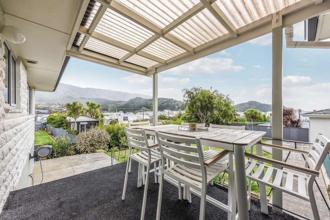 The White House (Bachcare) Picton Holiday Home for rent Holiday Houses