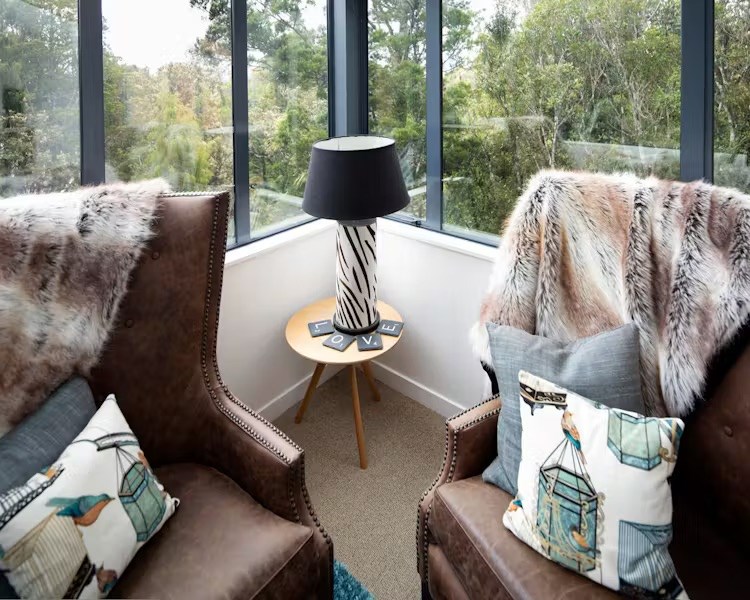 Conservatory/Library