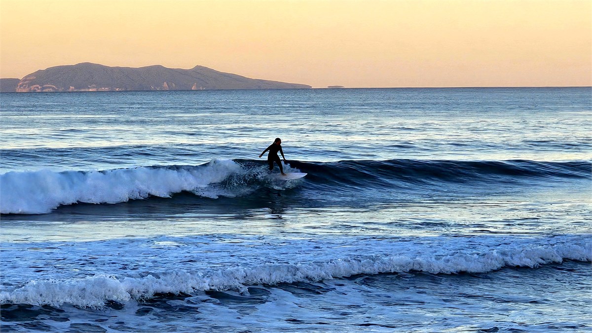 Last surf for the day