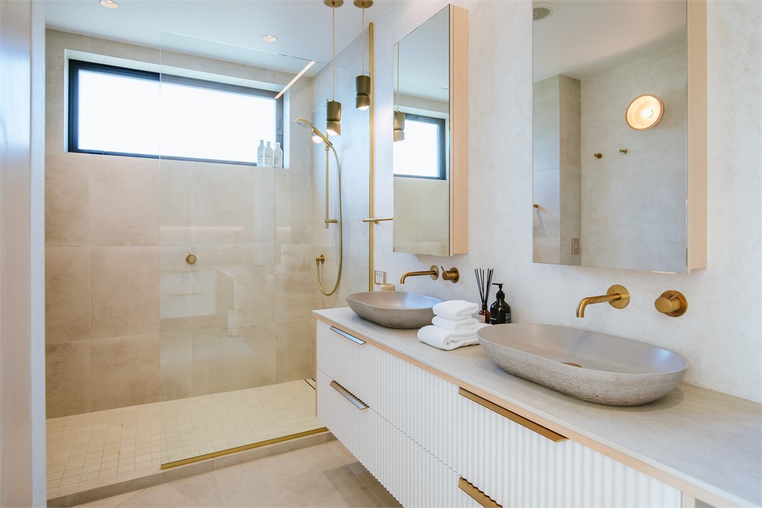 Release NZ - Platinum Ridge