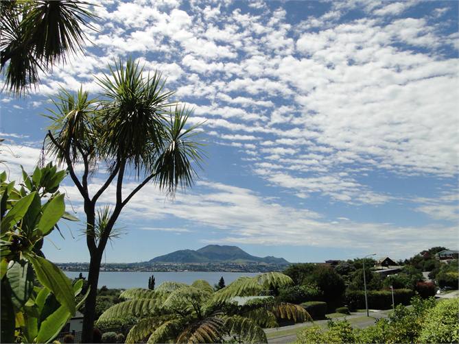 Amazing Views Acacia Bay, Taupo Lake Taupo Holiday Home for rent