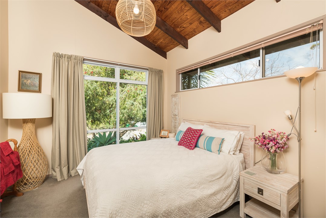 Bedroom #2 Main House, Queen