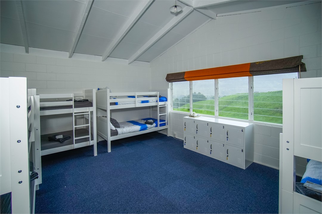 Bunk Room - Sleeps 8.