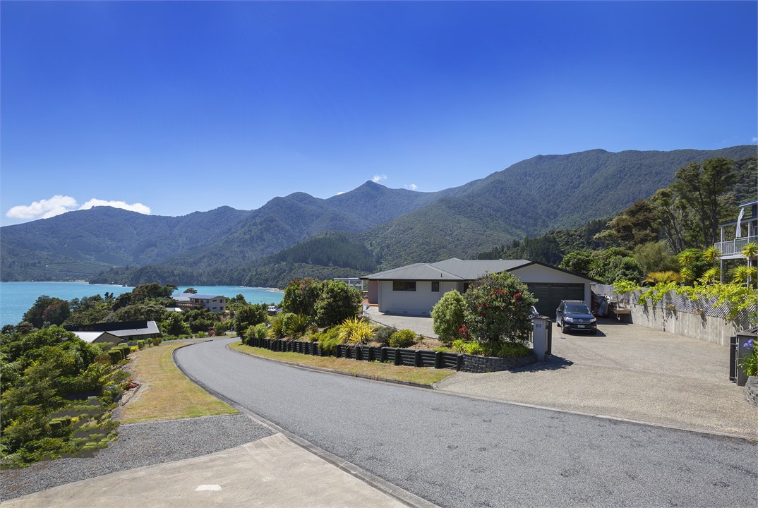 View of the property, lots of off street boat park