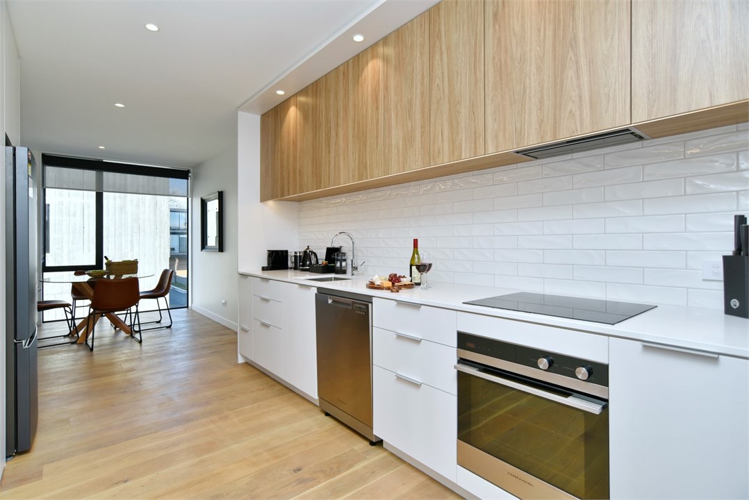 Kitchen area fully equipped