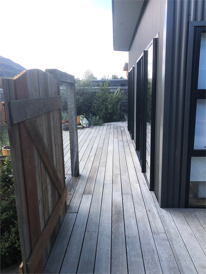 walkway deck