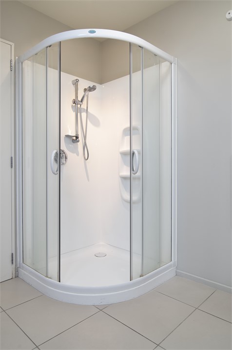 Main bathroom with shower and underfloor heating