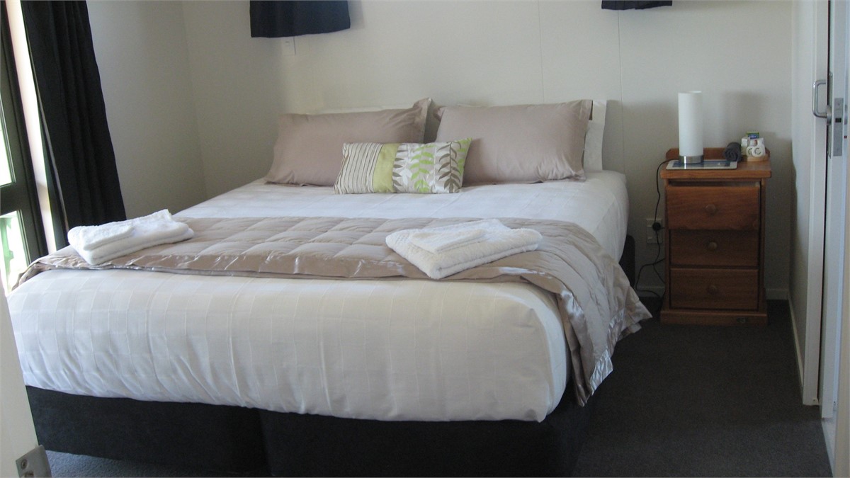 Super king bed - Two Bedroom/Two Ensuite Cottage