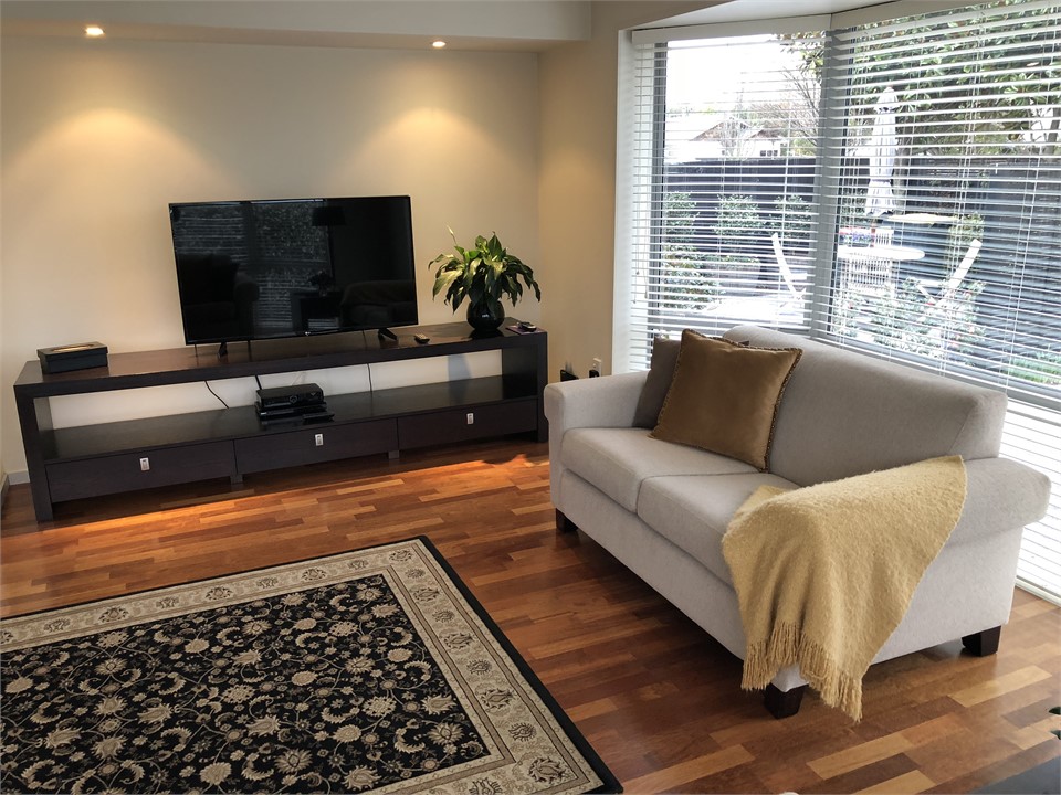 Smart TV with Sky & Netflix