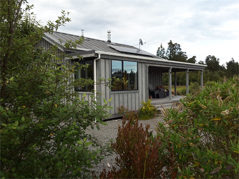 Haast Hideaway Off Grid Living Haast Holiday Home for rent