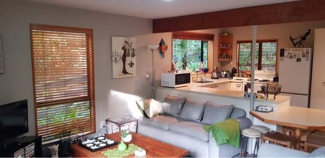 Open plan lounge/kitchen