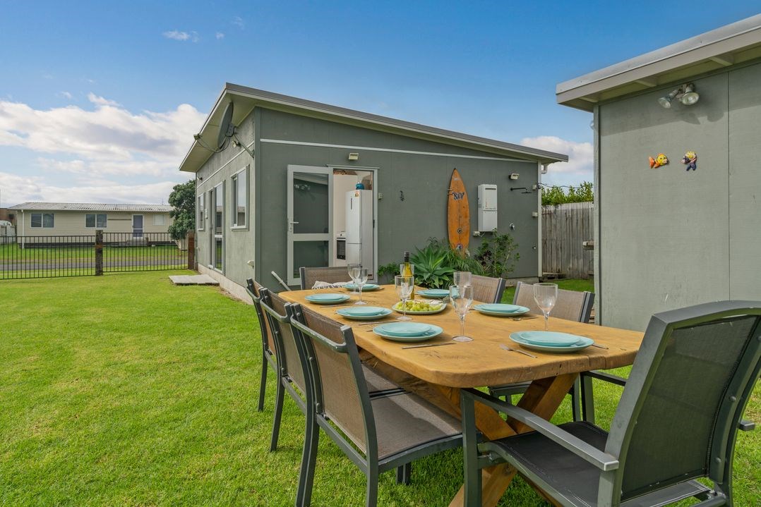 Kõpuha on Rangiora (Bachcare) Matarangi Holiday Home for rent