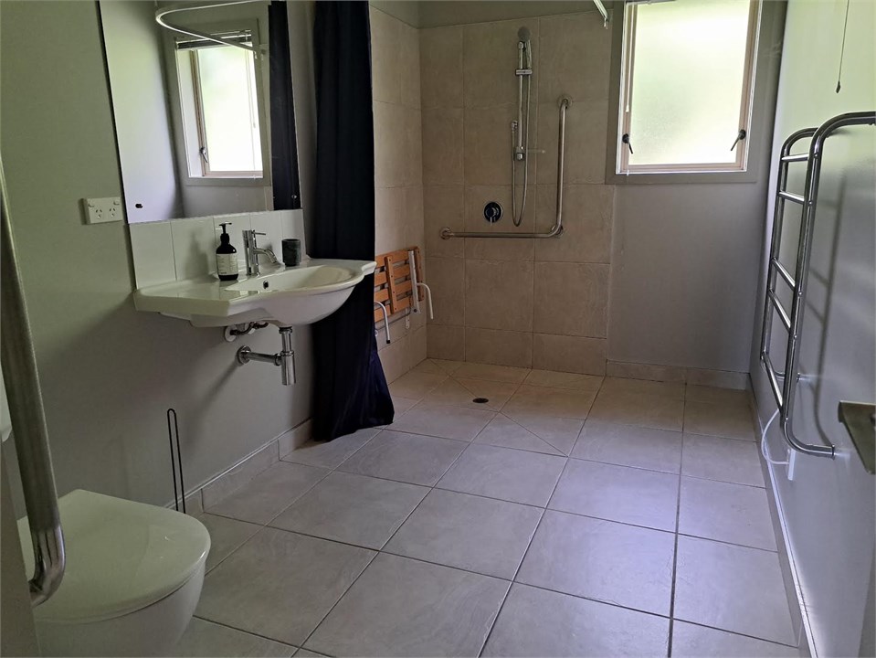 Main Bathroom