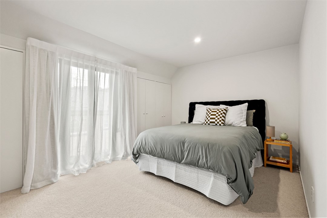 Top Level Bedroom 1 with Queen sized bed