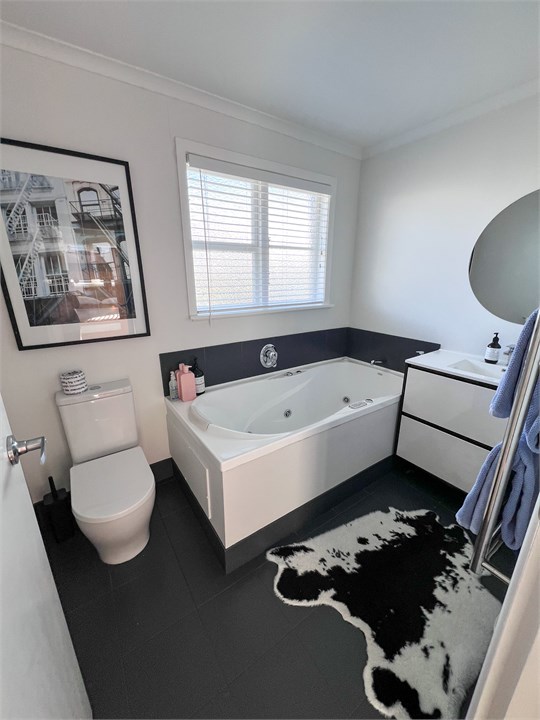 Bathroom with spa bath