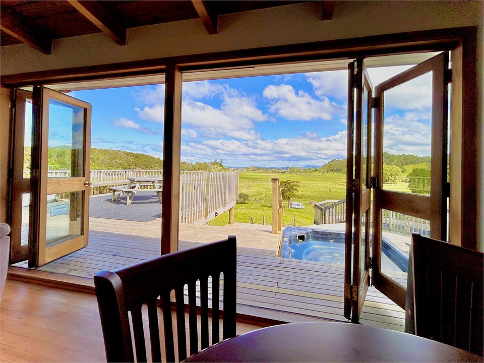 Ocean views with spa pool under the stars