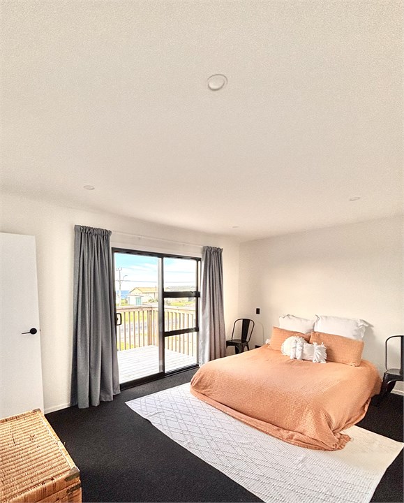 Upstairs bedroom one