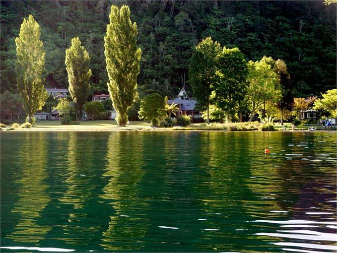 Come for some  dreamy autumn magic!