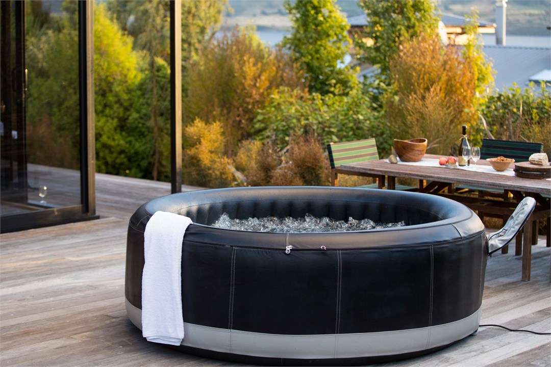 Local hot tub hire easily available