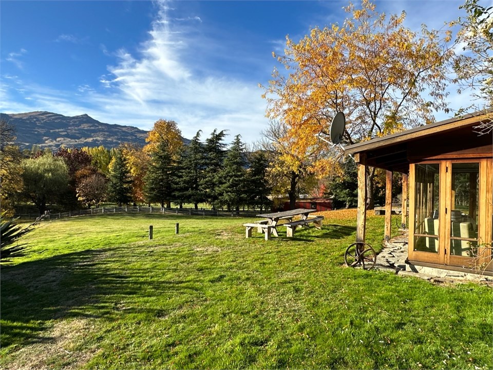 North facing to Coronet Peak