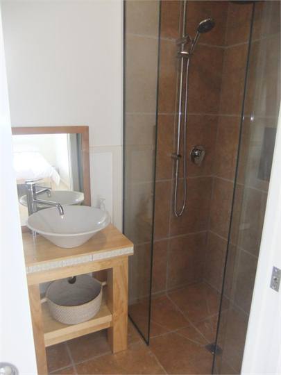 Sleepout shower area at No 27