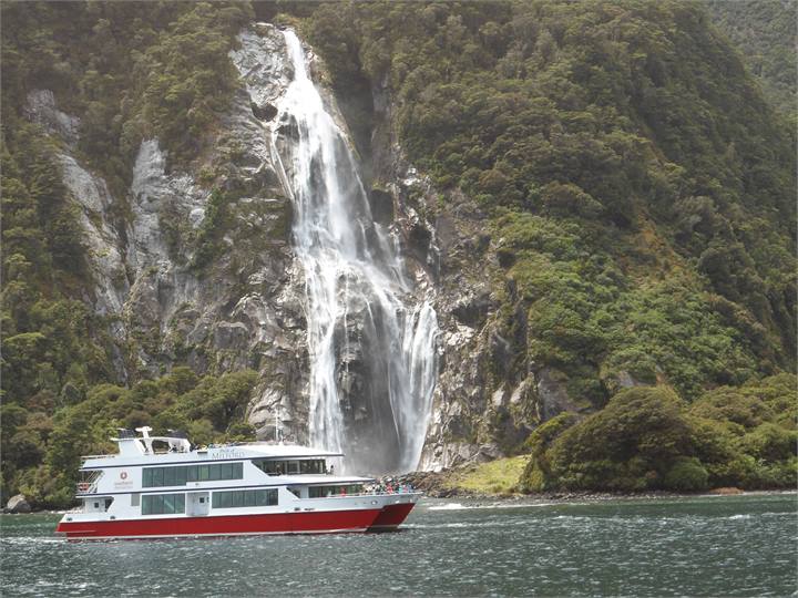 milford sound