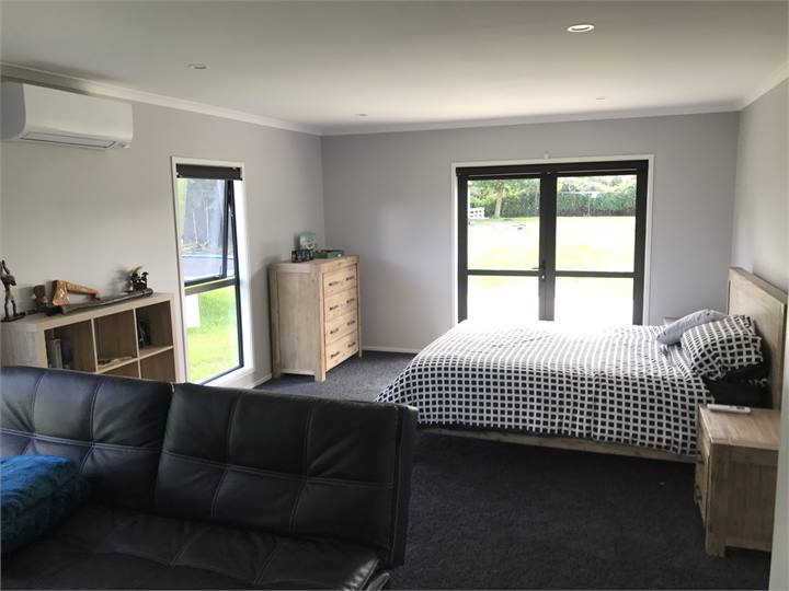 Master bedroom king bed