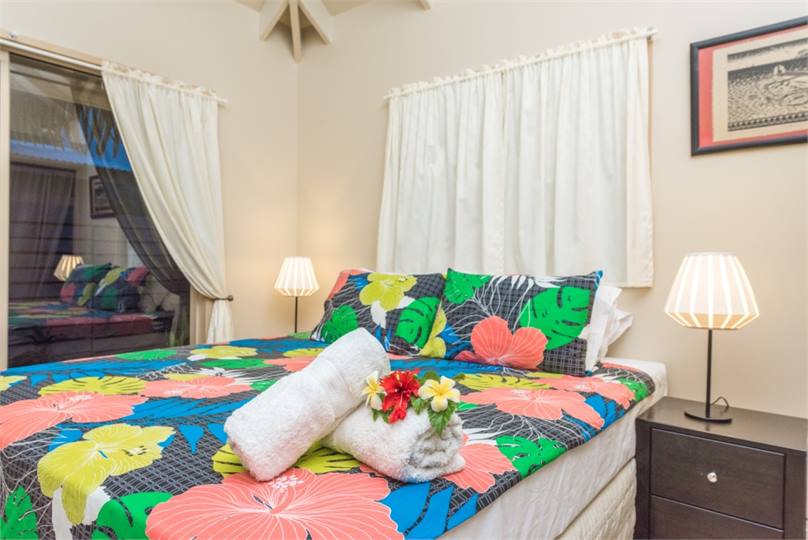 MLVilla bedroom- King bed