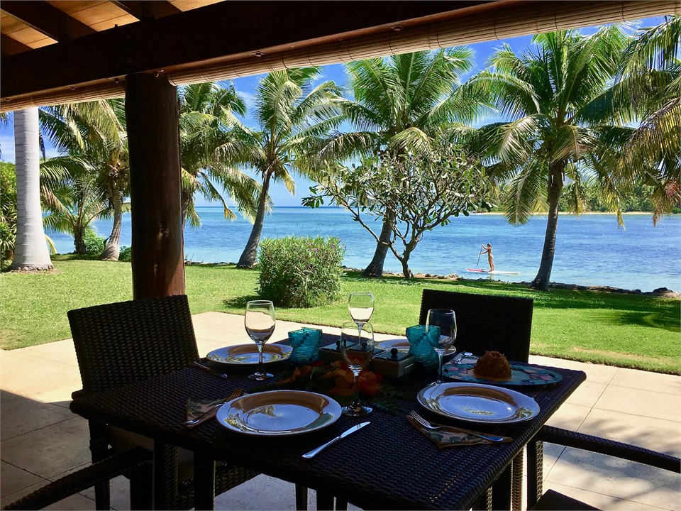 Grand Bure Front Patio