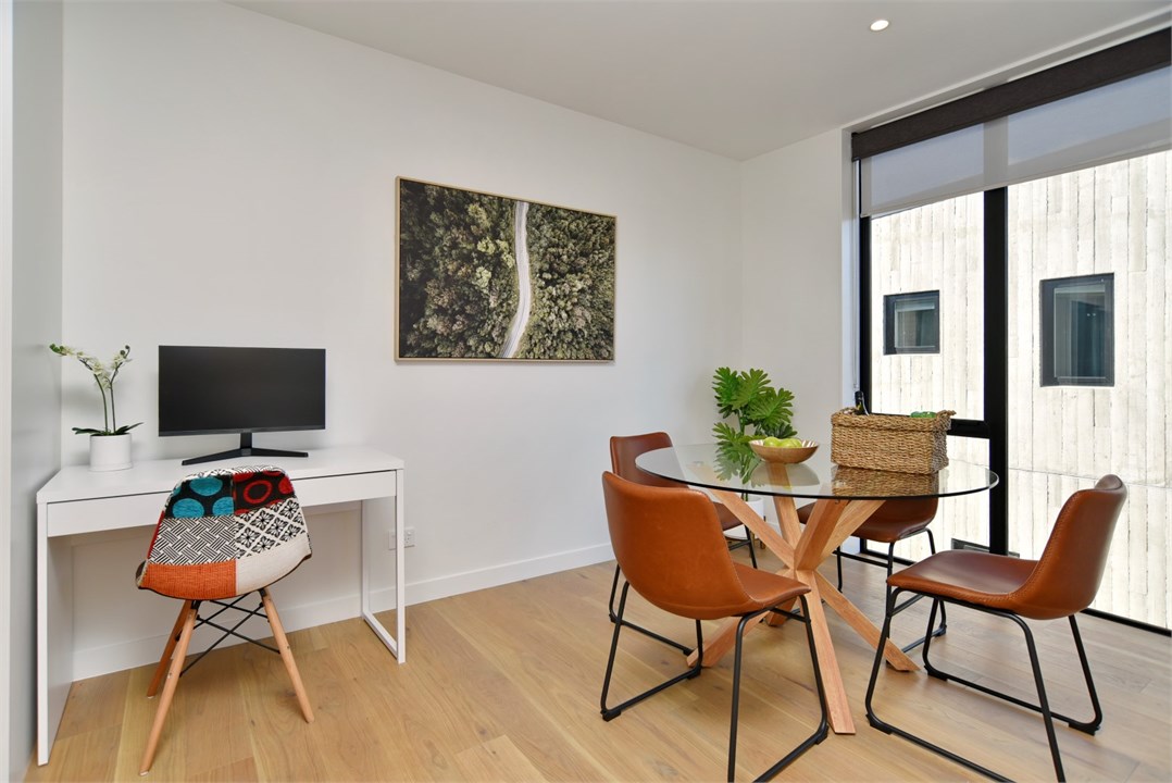 Dining table that seats 4 people and a desk