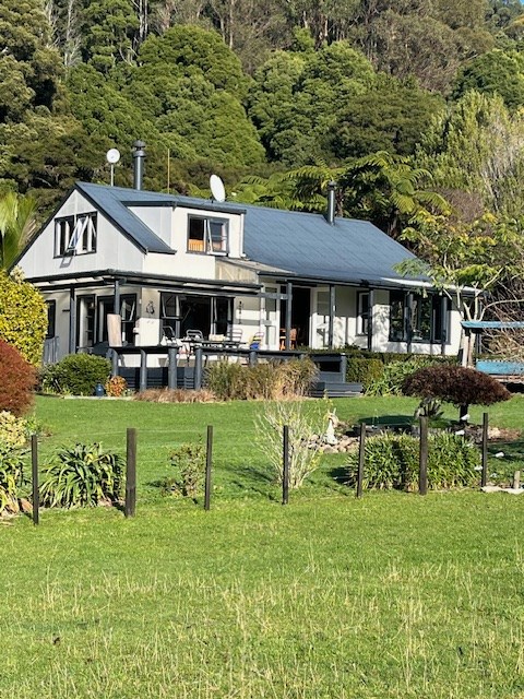 Wainui Hideaway
