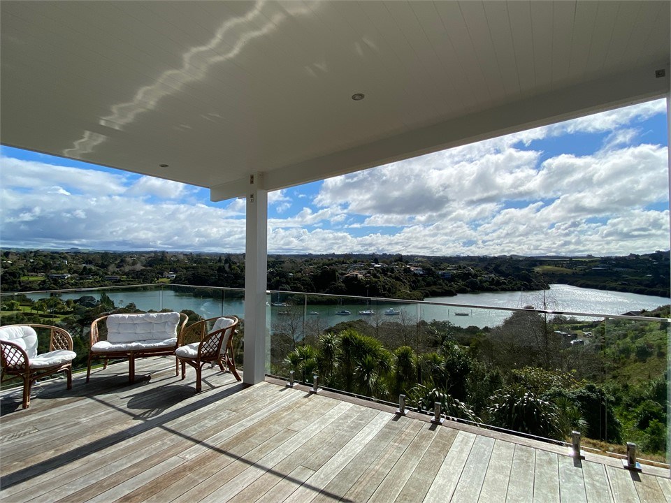 Front covered deck view