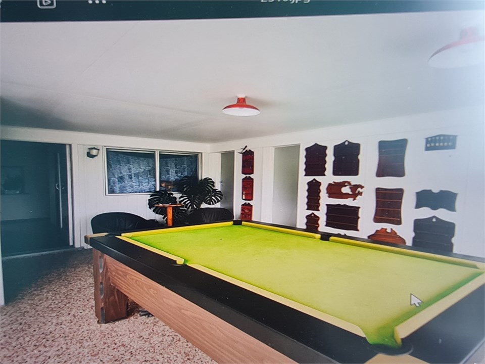 Pool room