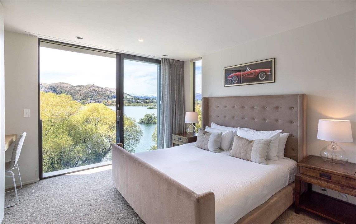 Bedroom 2 with beautiful lake views