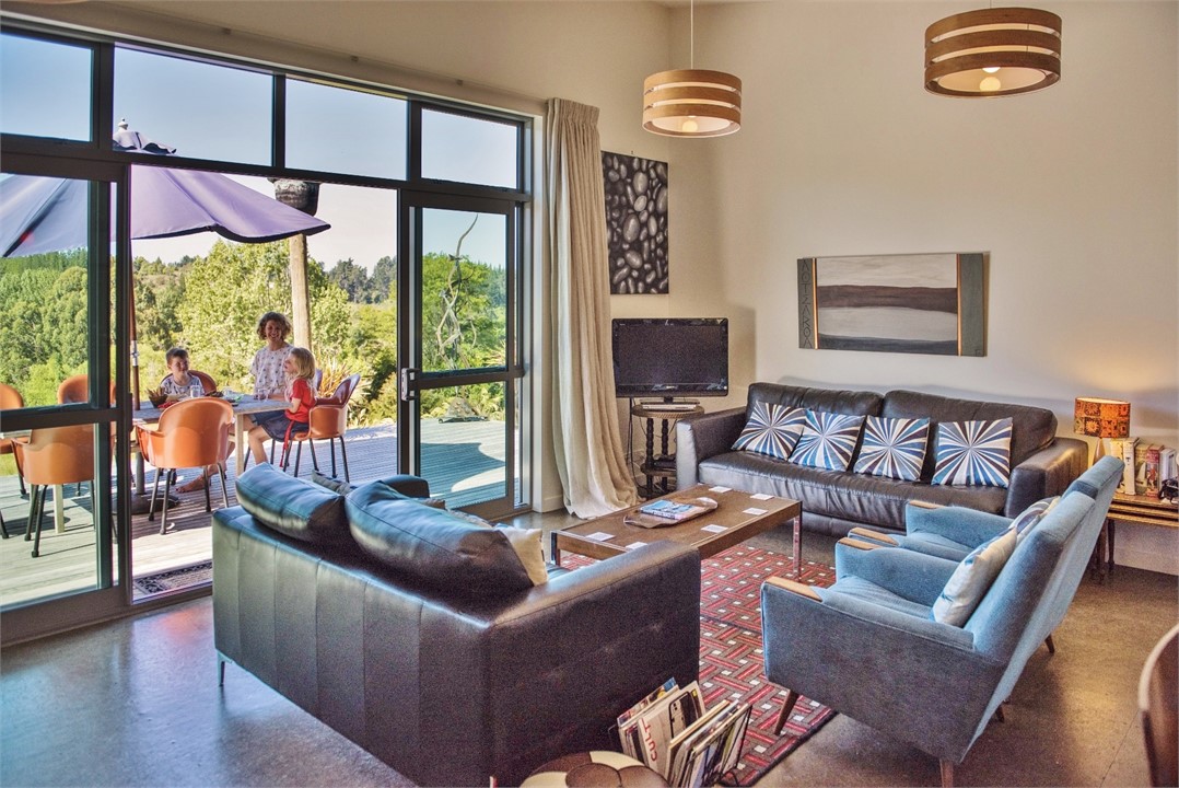 Large lounge and big decks. 4 years old.