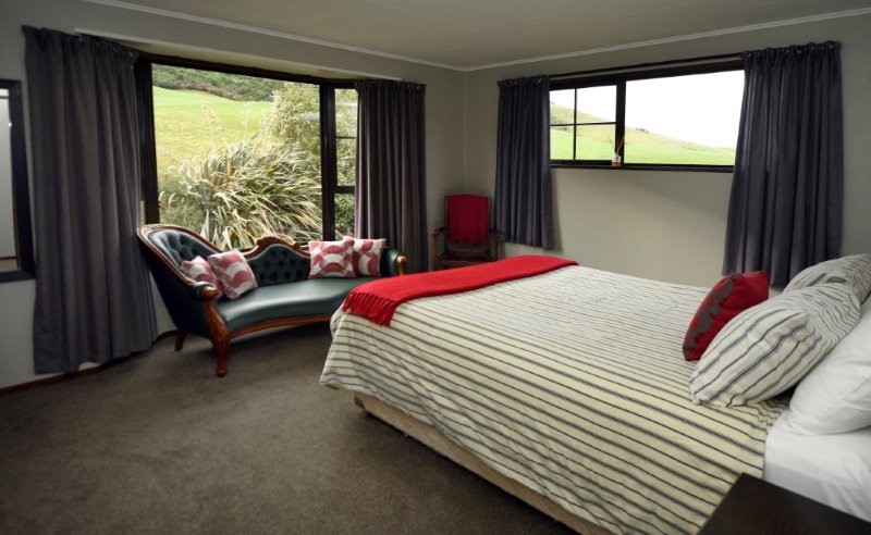 Main Queen Guest Room