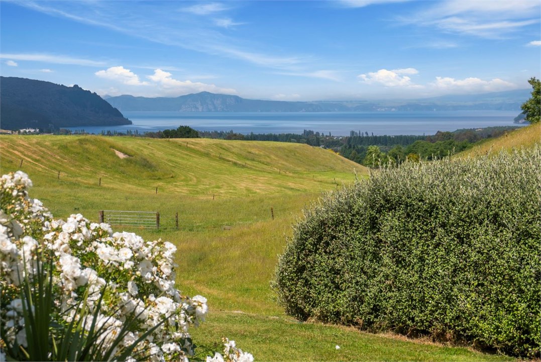 Stunning view of Lake Taupo