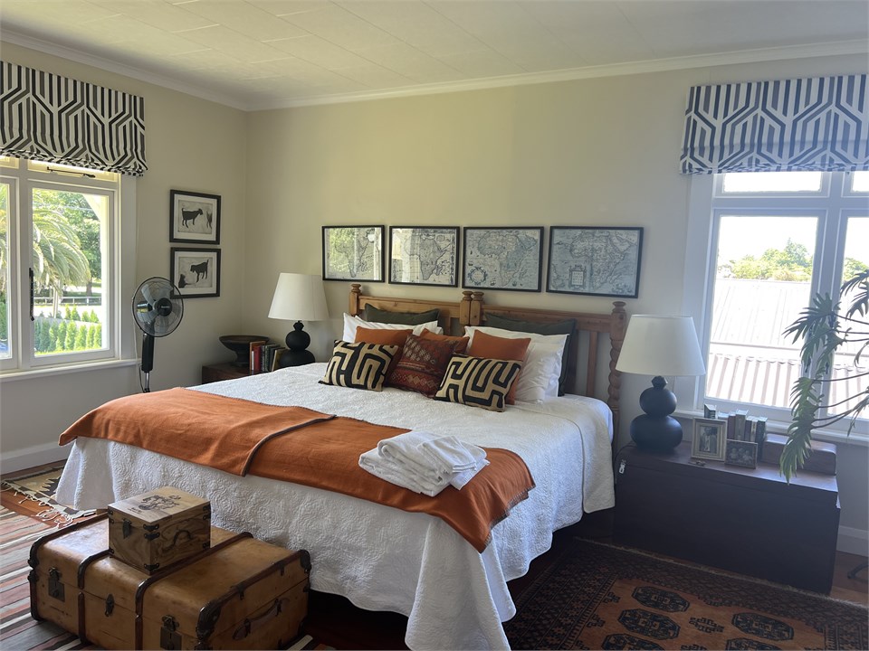 Upstairs superking bedroom