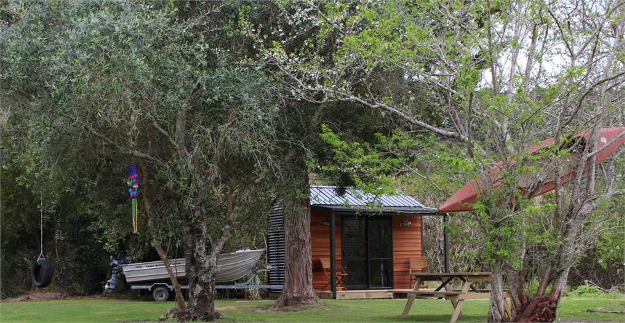 Boat shed & dinghy 1